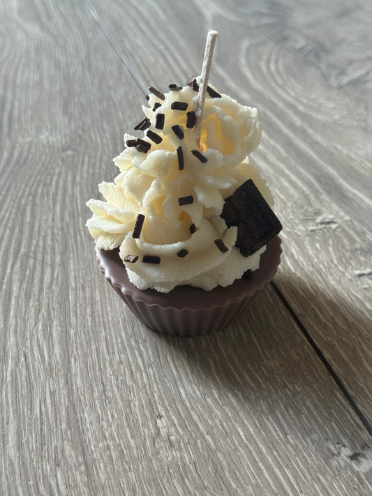 Chocolate cupcake candles 3 pack