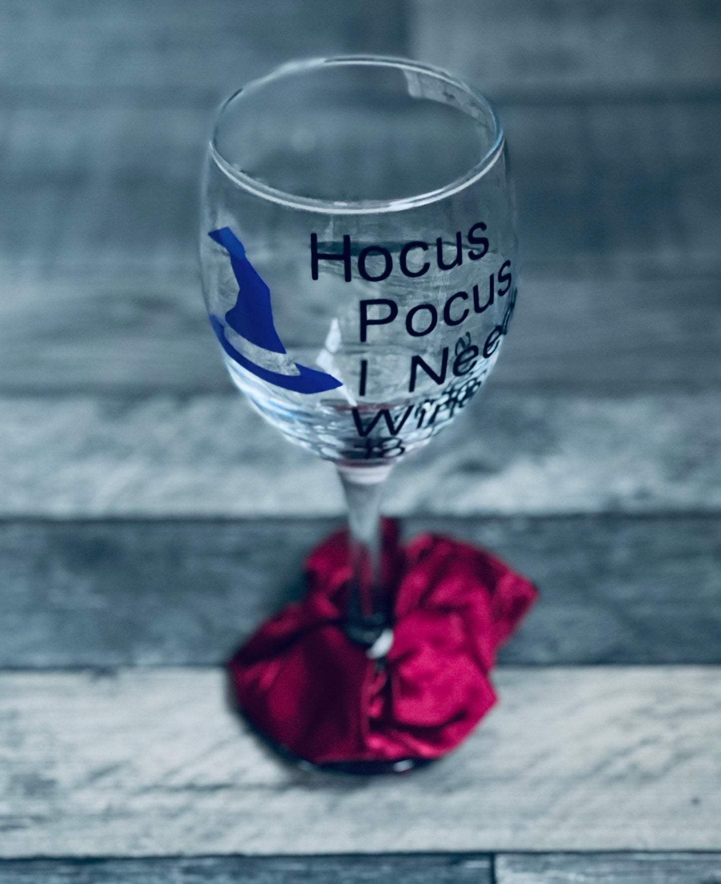 Hocus pocus wine glass