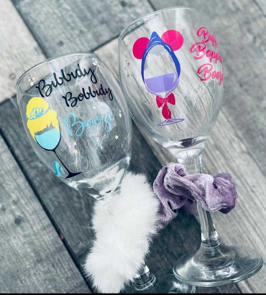 Cinderella and fairy godmother wine/gin set